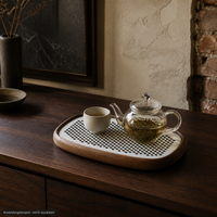 IRONFORM Tablett mit Teekanne und Tasse auf Walnusskommode – Anwendungsbeispiel, mit KI visualisiert; Zubehör nicht enthalten